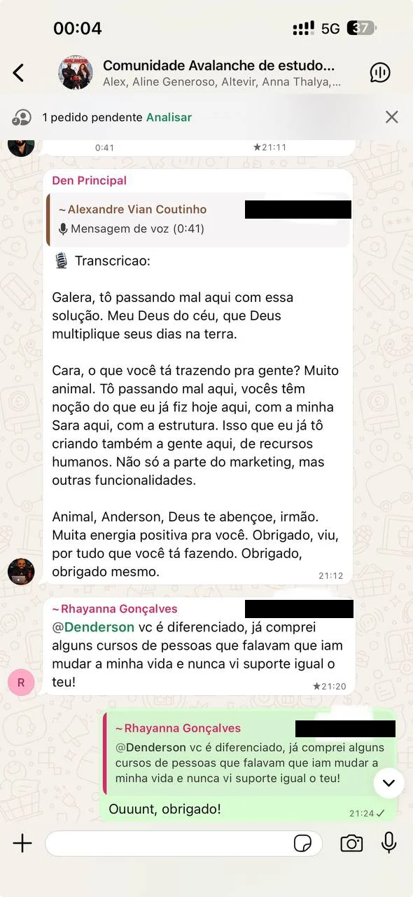 Print do WhatsApp: Alexandre Vian Coutinho manda um áudio transcrito dizendo que está montando também uma agente de recursos humanos, e Rhayanna Gonçalves escreve que já comprou vários cursos e nunca viu suporte igual.
